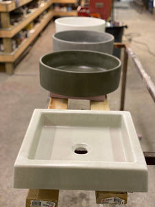 Short Square Sink